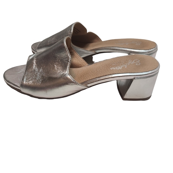 Seychelles Size 9.5 slide sandals - Picture 1 of 8